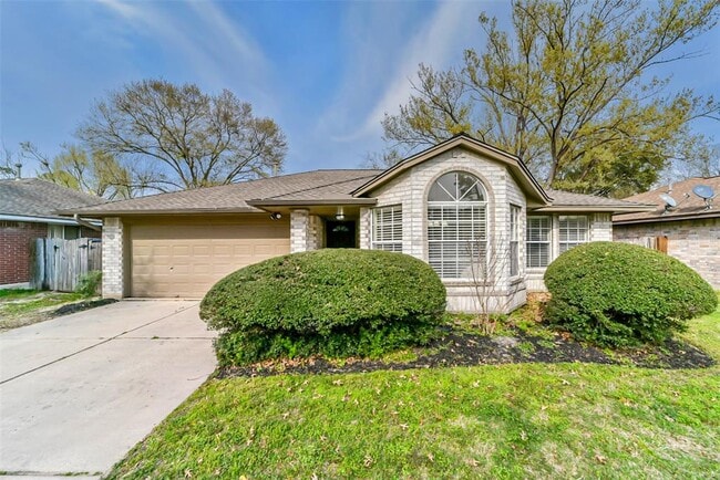 property at 2511 Pine Cone Dr