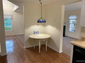 1701 Forest Edge Dr in East Amherst, NY - Building Photo - Building Photo