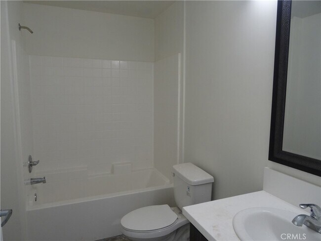 14400 Friar St in Los Angeles, CA - Building Photo - Building Photo