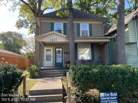 1211 W Packard Ave in Fort Wayne, IN - Building Photo