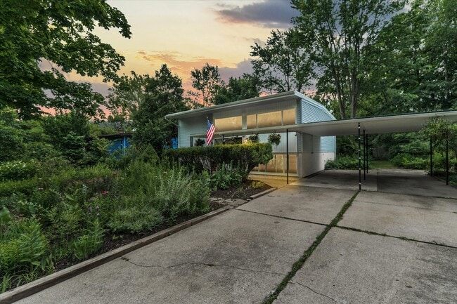 property at 1807 Fair St