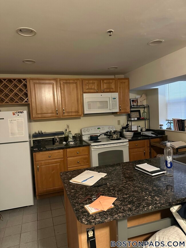 51 Queensberry St in Boston, MA - Foto de edificio - Building Photo