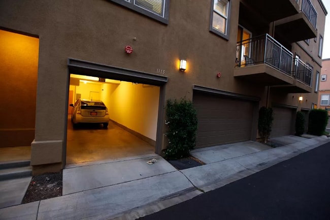 1115 Armstrong Dr in Fullerton, CA - Building Photo - Building Photo