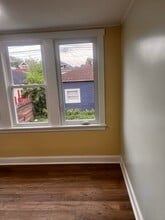 6113 S Sacramento Ave, Unit 1stFloor in Chicago, IL - Building Photo - Building Photo