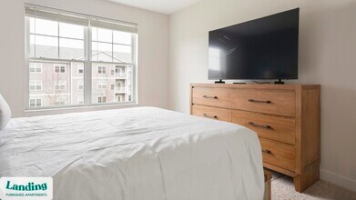 2 Trl Run in Vernon, CT - Foto de edificio - Building Photo