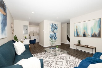 1200 Molson St in Winnipeg, MB - Building Photo - Building Photo