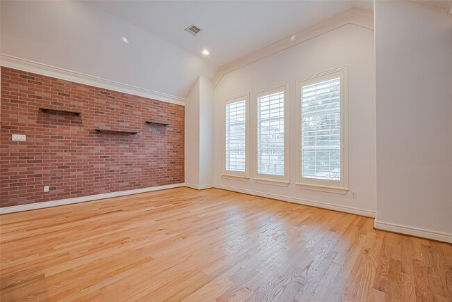 property at 2624 Starboard Point Dr