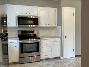 12426 Castelar St in Omaha, NE - Building Photo - Building Photo
