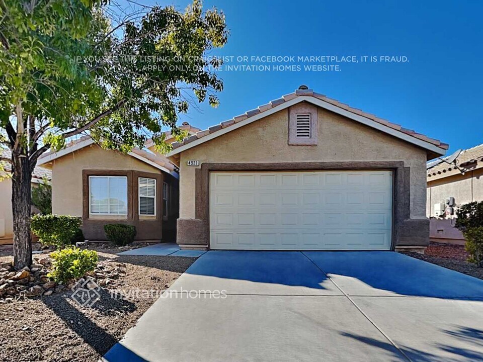 4921 Sapphire Light St in North Las Vegas, NV - Building Photo