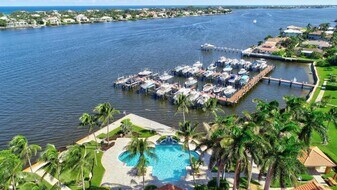 107 Yacht Club Way in Hypoluxo, FL - Building Photo