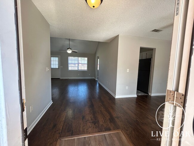 135 Kenny Dr in Hinesville, GA - Building Photo - Building Photo