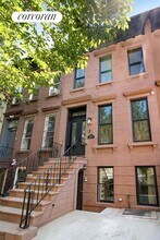 190A Decatur St in Brooklyn, NY - Foto de edificio - Building Photo