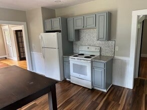 28-30-30 Maolis Ave in West Bridgewater, MA - Building Photo - Building Photo