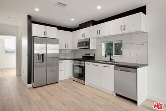 5464 Geer Ave in Los Angeles, CA - Building Photo - Building Photo