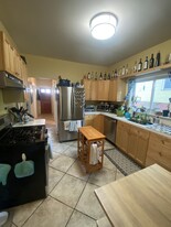 188 Lowell St, Unit 1 Apartamentos