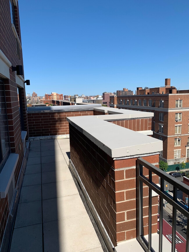 3212 23rd St, Unit 2