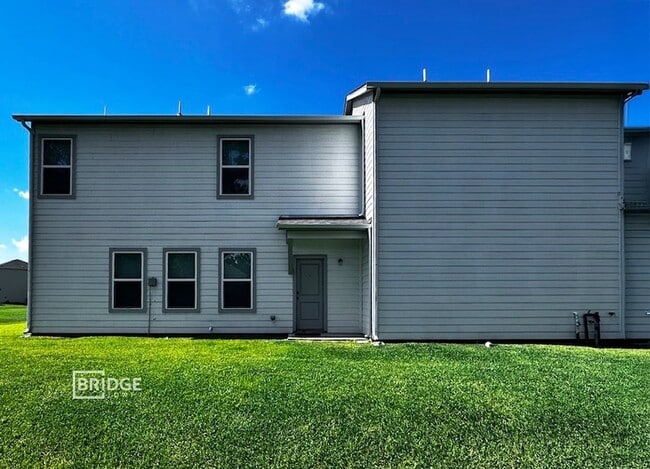 69 Fern Ct in Lake Jackson, TX - Building Photo - Building Photo