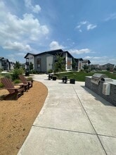 533 Vicot Wy in Fort Collins, CO - Foto de edificio - Building Photo