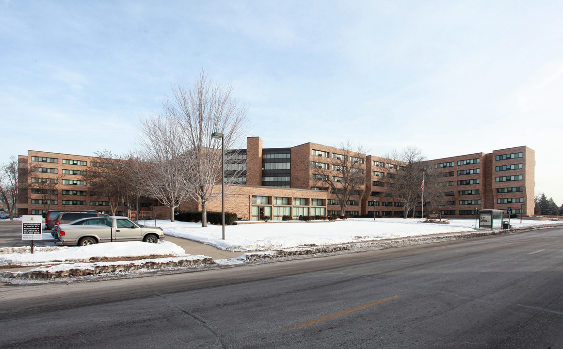 Hamilton Manor in Minneapolis, MN - Foto de edificio