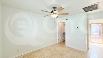 2212 E La Mirada St in Tucson, AZ - Building Photo - Building Photo