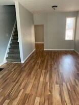 4423 N Cleveland St in Philadelphia, PA - Building Photo