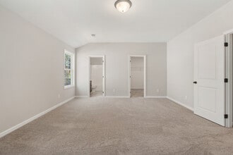 3069 Wynn Way in Opelika, AL - Foto de edificio - Building Photo