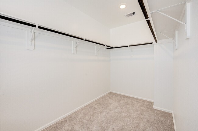 property at 17827 Pemswood Dr