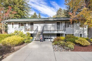 1501 Skycrest Dr in Walnut Creek, CA - Building Photo