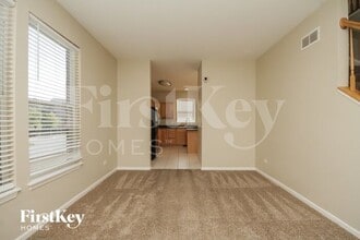 77 Henson Ct in Matteson, IL - Building Photo - Building Photo