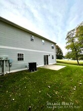 914 Apple Valley Dr in Red Lion, PA - Building Photo - Building Photo