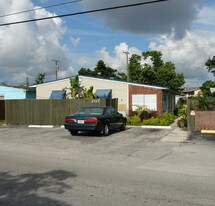 2117 Miami Rd Apartments