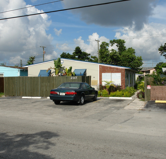 2117 Miami Rd