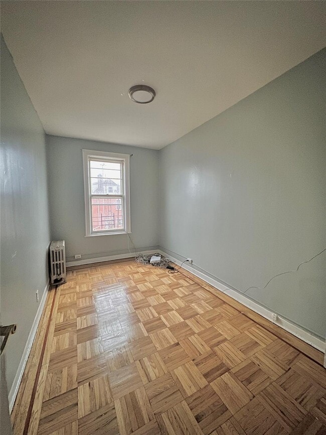 1958 Lurting Ave in Bronx, NY - Building Photo - Building Photo
