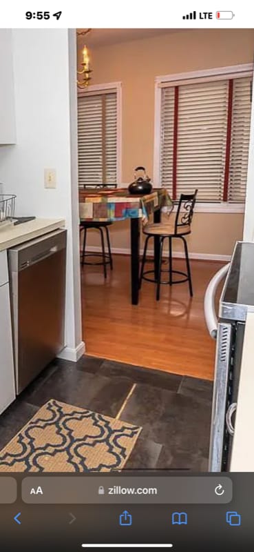 303 Holly Ln in Woonsocket, RI - Foto de edificio - Building Photo