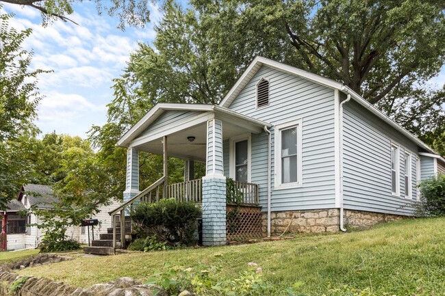 1410 6th Ave in Leavenworth, KS - Building Photo - Building Photo