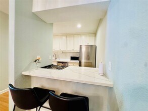 3131 Cummins St in Houston, TX - Building Photo - Building Photo