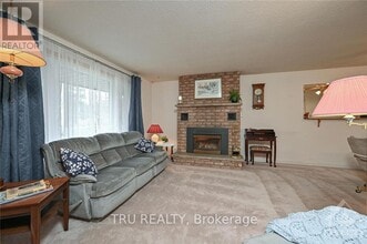 5 Beverly St in Ottawa, ON - Building Photo - Building Photo