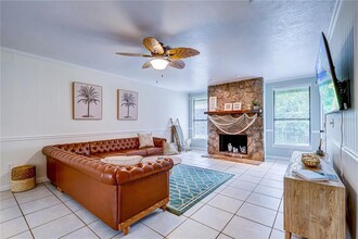 2239 Wells Ave in Sarasota, FL - Building Photo - Building Photo