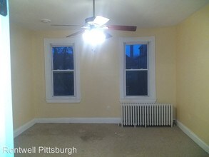 67 Beltzhoover Ave in Pittsburgh, PA - Building Photo - Building Photo