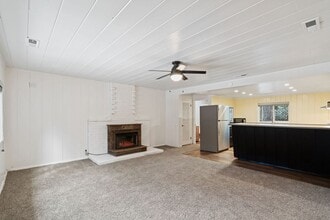 2224 Helen Ave in South Lake Tahoe, CA - Building Photo - Building Photo