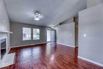 8496 Blacksmith Ct in Fishers, IN - Building Photo - Building Photo