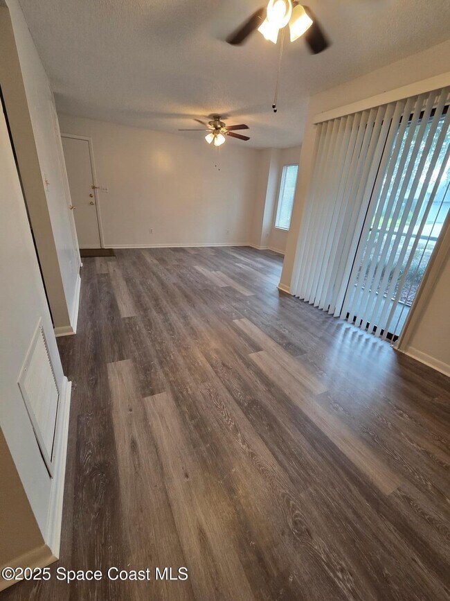 3550 Sable Palm Ln in Titusville, FL - Building Photo - Building Photo