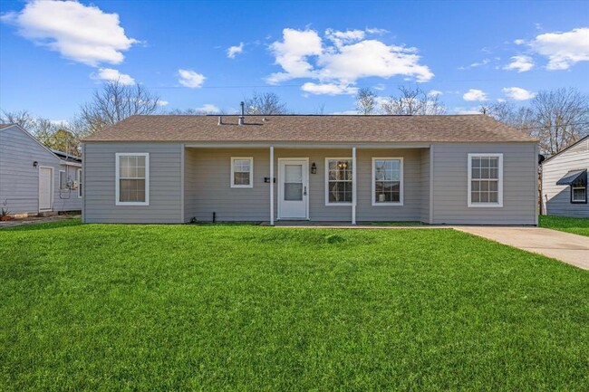 property at 5234 Browncroft St
