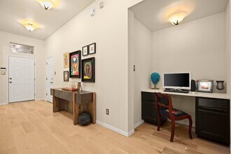 38 White Magnolia Cir in Lakeway, TX - Building Photo - Building Photo