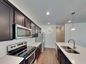 10717 Coleman Rd in Jacksonville, FL - Foto de edificio - Building Photo
