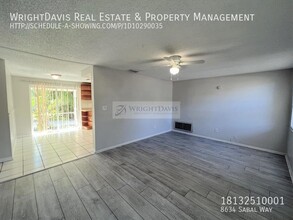 8634 Sabal Way in Port Richey, FL - Building Photo - Building Photo