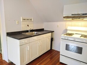 176 Poplar St in Boston, MA - Building Photo - Building Photo