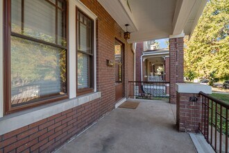 7038 Ethel Ave in St. Louis, MO - Building Photo - Building Photo