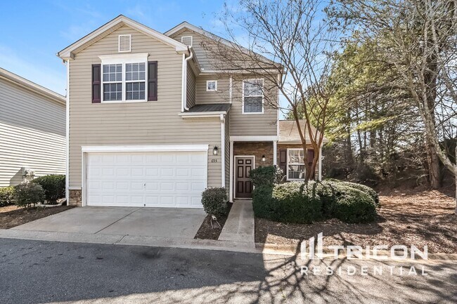 property at 695 W Oaks Dr