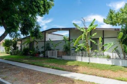 Colchester Apartments in Anaheim, CA - Building Photo